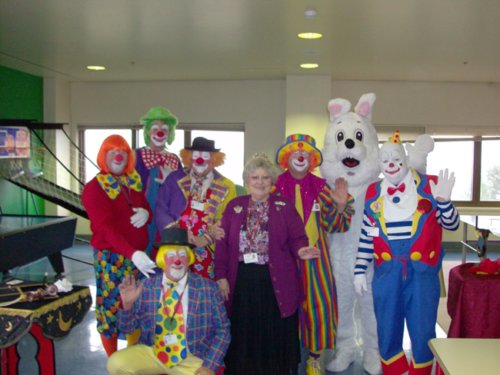 nydia_hospital_birthday_party_2009_clowns